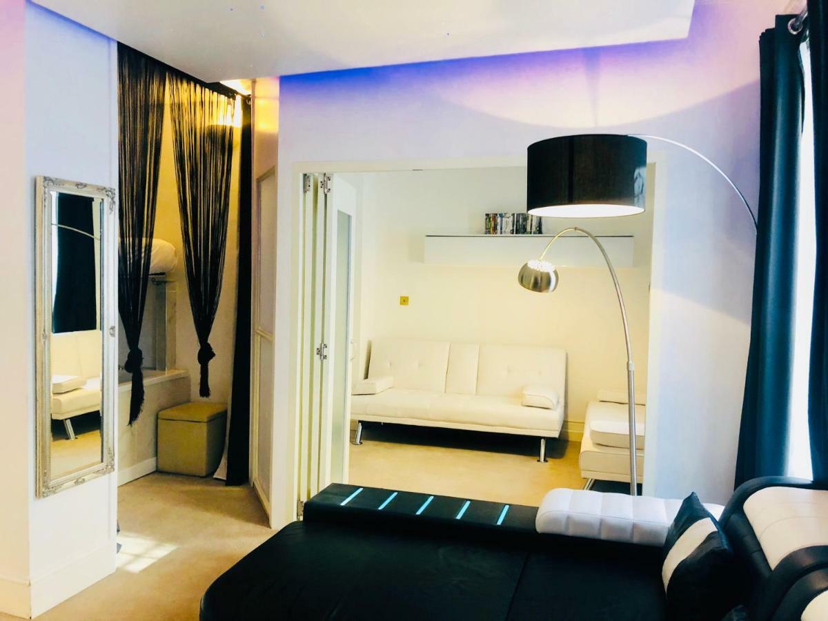 Piccadilly Circus Suites London Exteriör bild