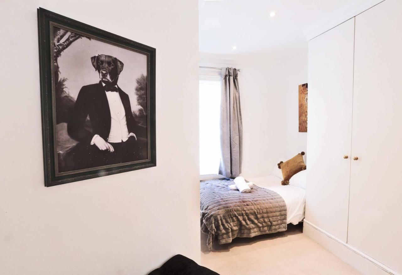Piccadilly Circus Suites London Exteriör bild